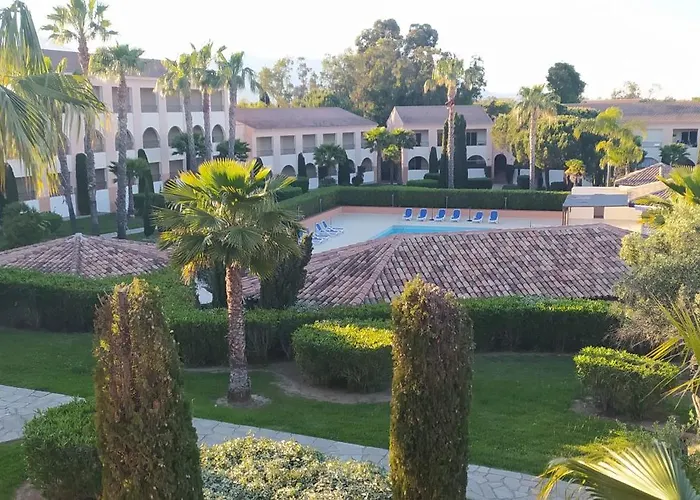 Appt 4-6 Couchages Climatisé Avec 2 Piscines Et 200 M Des Plages Et Criques *