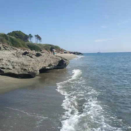 Appt 4-6 Couchages Climatise Avec 2 Piscines Et 200 M Des Plages Et Criques Linguizzetta