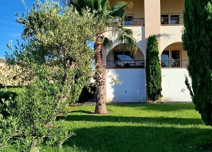 Appt 4-6 Couchages Climatise Avec 2 Piscines Et 200 M Des Plages Et Criques Apartmán Linguizzetta