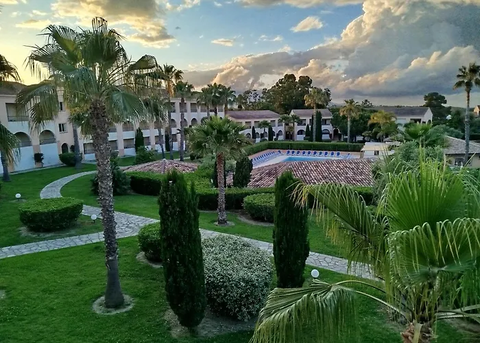 Appt 4-6 Couchages Climatise Avec 2 Piscines Et 200 M Des Plages Et Criques Daire Linguizzetta