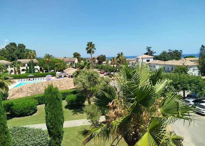 Daire Appt 4-6 Couchages Climatise Avec 2 Piscines Et 200 M Des Plages Et Criques Linguizzetta